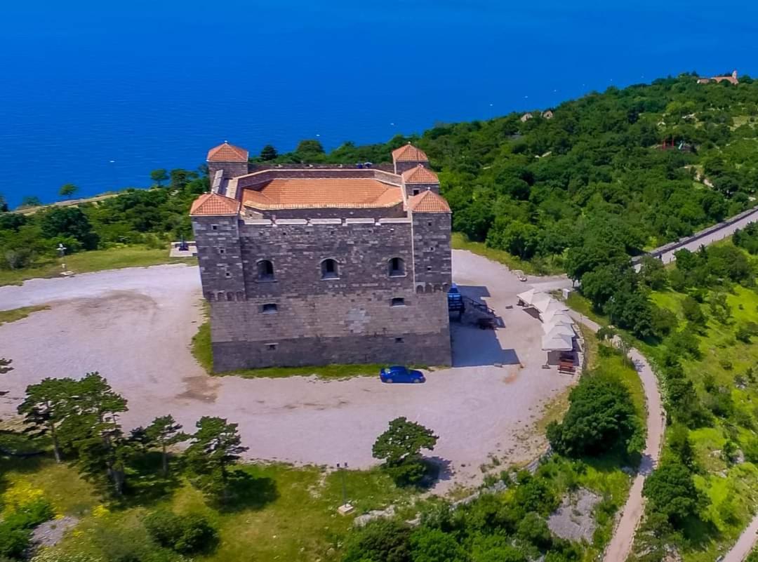 Apartments Katica Senj  Εξωτερικό φωτογραφία