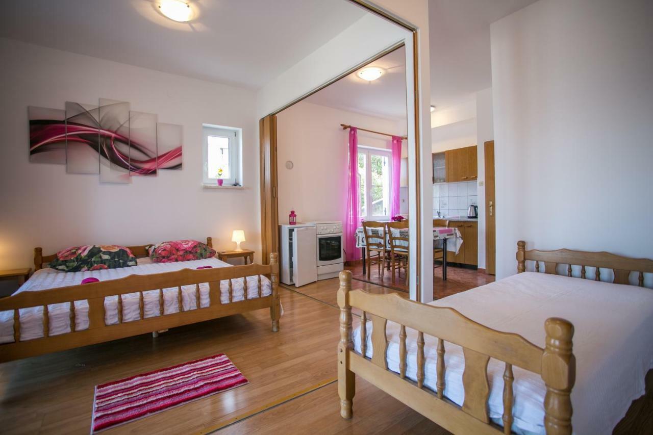 Apartments Katica Senj  Εξωτερικό φωτογραφία